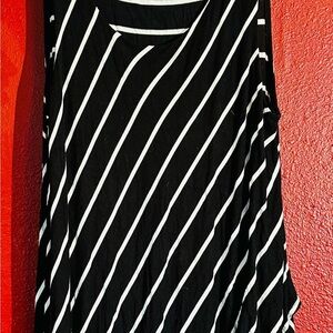 Apt. 9 Black And White Striped Sleeveless Wrap Detailed, Size 1X